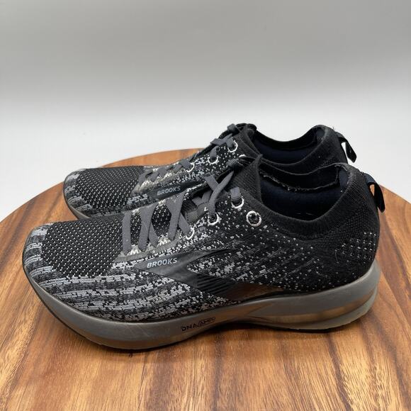Brooks Levitate 3 Shoes Womens Size 8.5 B Black Gray Running Comfort Walking Gym - Picture 3 of 8